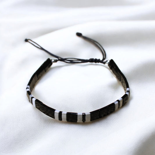 Siyah ağırlıklı beyaz tila boncuk el yapımı ayarlanabilir unisex bileklik