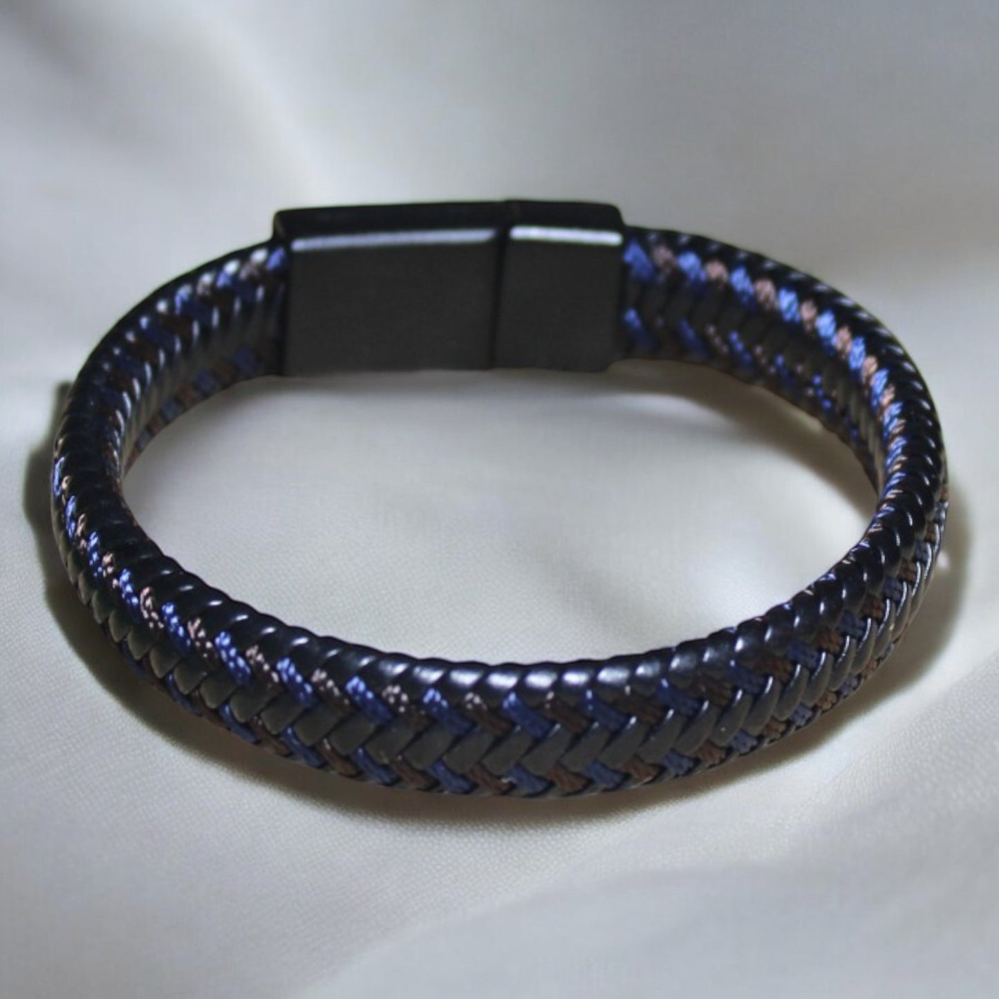 Erkek Deri Bileklik - El Yapımı Hakiki Deri - Siyah Deri içinde Kahverengi Lacivert Örgülü