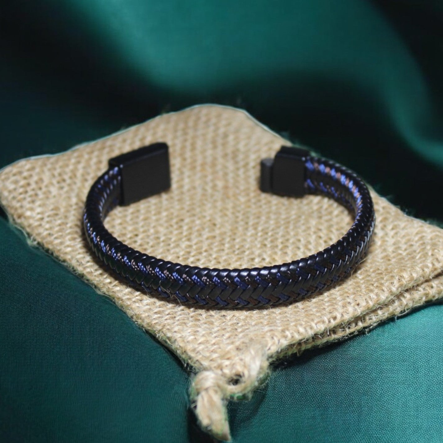 Erkek Deri Bileklik - El Yapımı Hakiki Deri - Siyah Deri içinde Kahverengi Lacivert Örgülü
