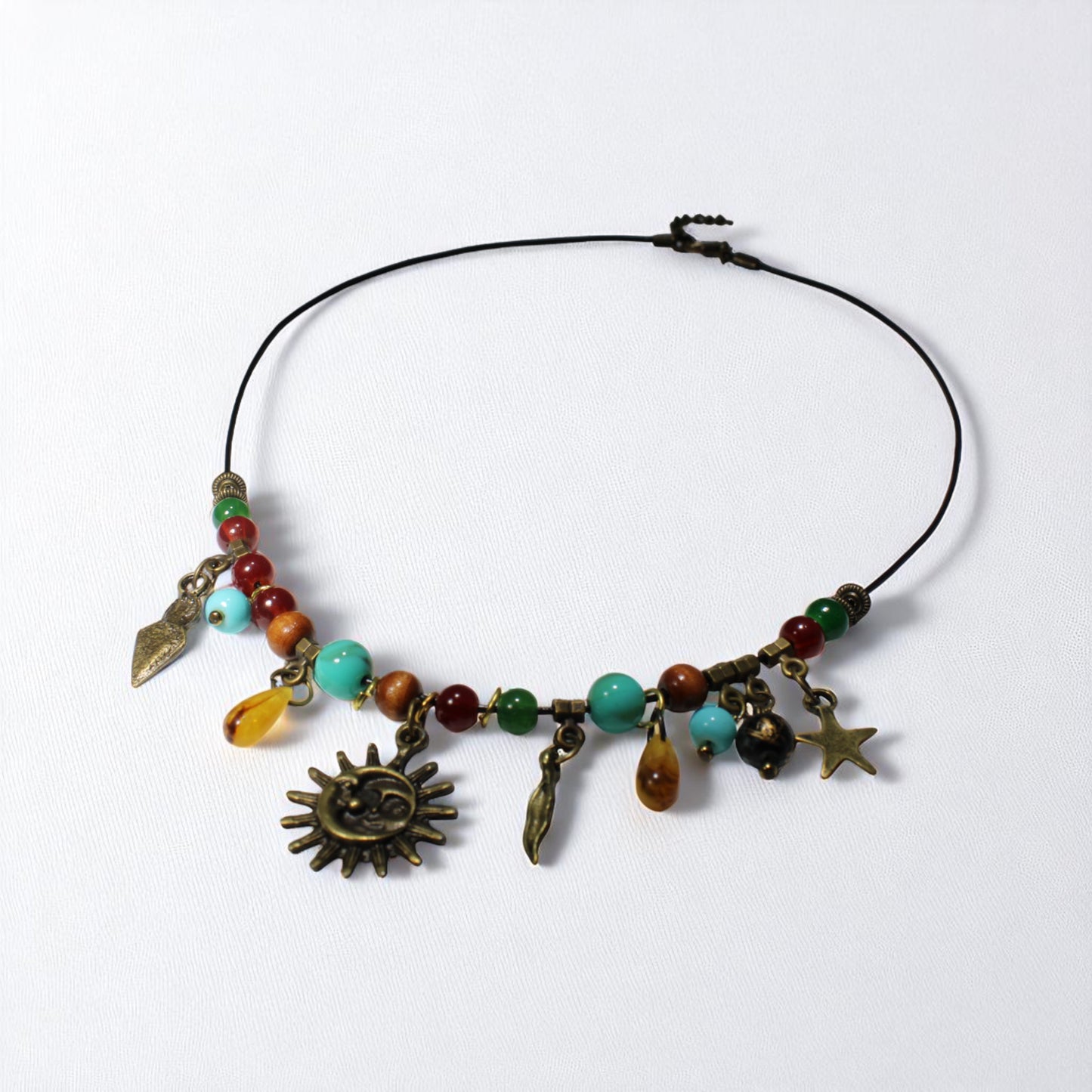 Mistik Sembollü Güneş ve Ay Figürlü Kolye | Cam Boncuklu El Yapımı Ayarlanabilir Tasarım