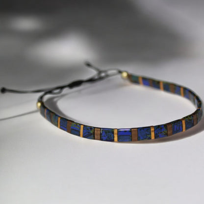 El Yapımı Tila Boncuk Bileklik – Lacivert Altın Antik Sarı – Ayarlanabilir Unisex Tasarım
