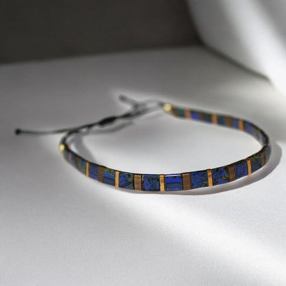 El Yapımı Tila Boncuk Bileklik – Lacivert Altın Antik Sarı – Ayarlanabilir Unisex Tasarım