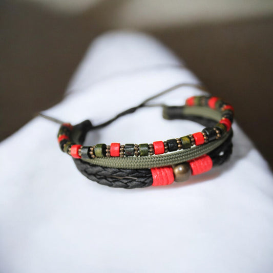 Unisex Bohem Kombin Bileklik Ahşap ve Bijuteri Boncuklu Haki Kırmızı Yılbaşı Hediyesi