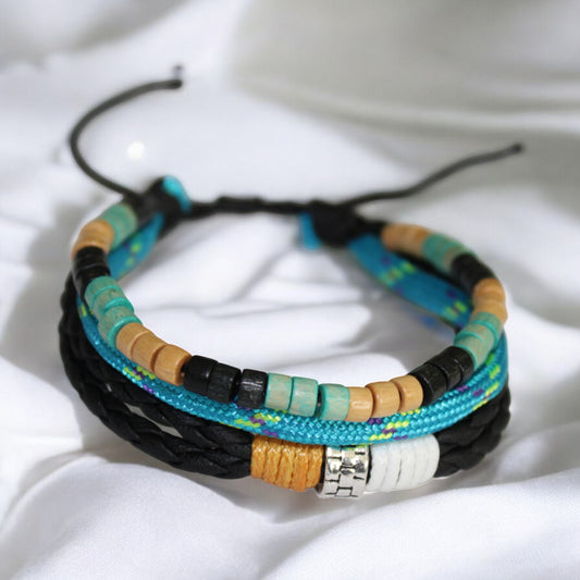 Doğal ahşap boncuklu, ayarlanabilir asansör kapamalı el yapımı unisex bileklik